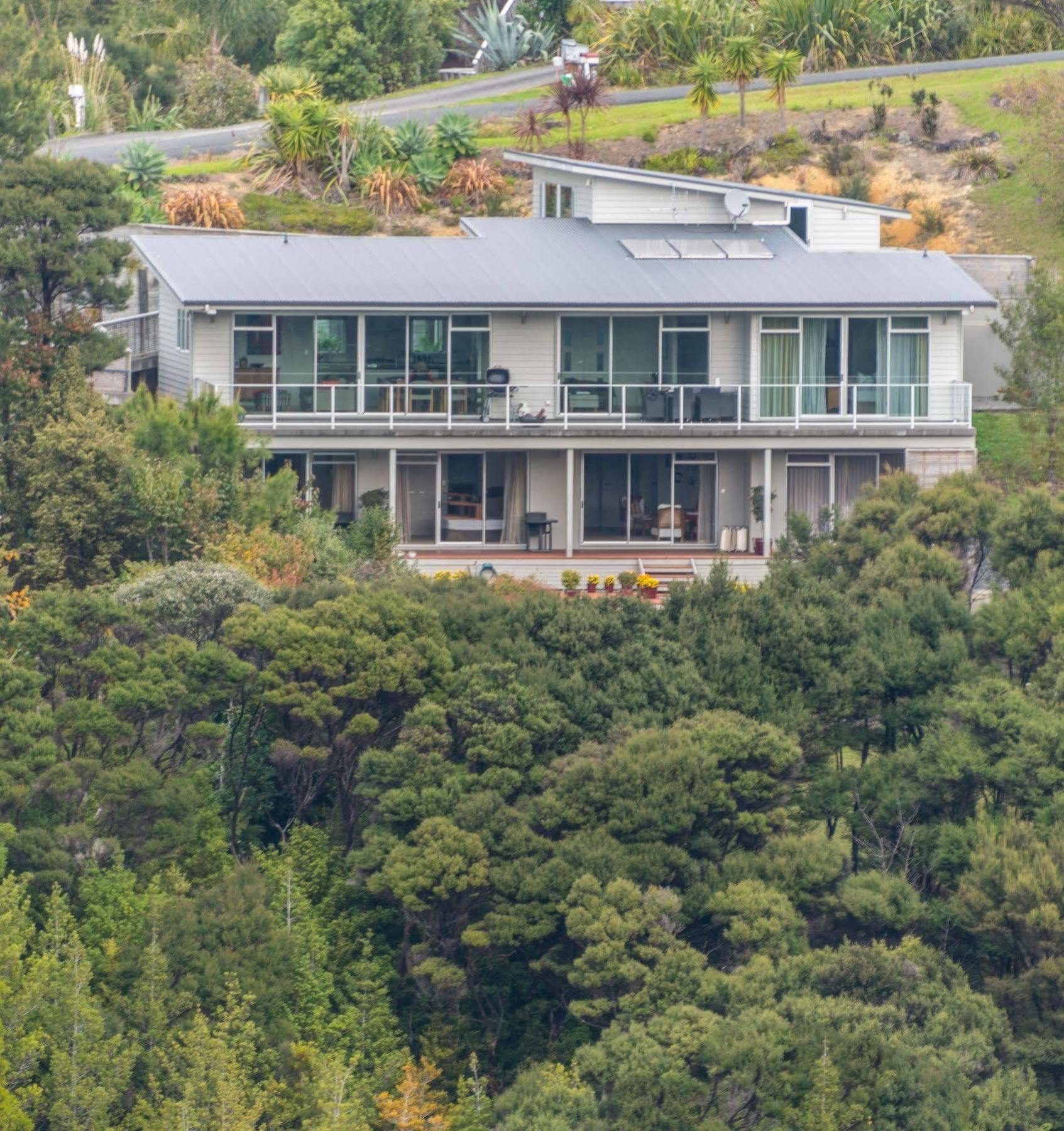 Decks Of Paihia Bed and Breakfast Εξωτερικό φωτογραφία